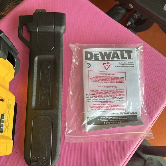 Dewalt 60v chainsaw. Tool only - Picture 2 of 5